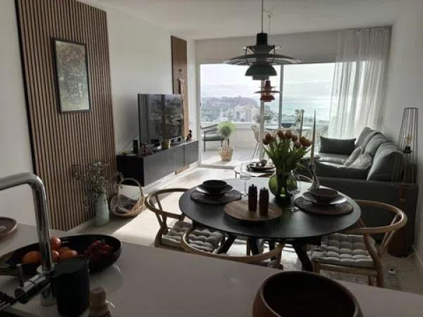 Piso en avenida d'Europa