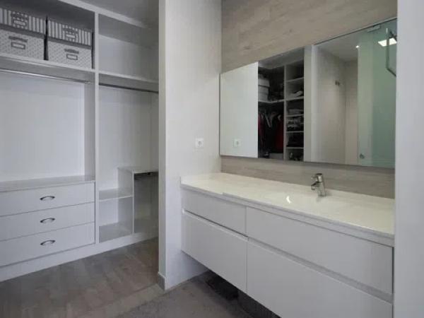 Casa independiente en calle Rosalía de Castro