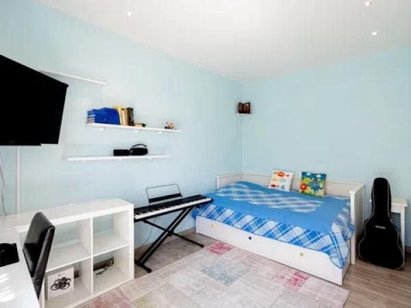 Casa independiente en calle Rosalía de Castro