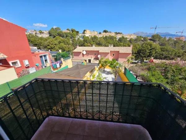 Chalet pareado en calle Serra Bernia s/n