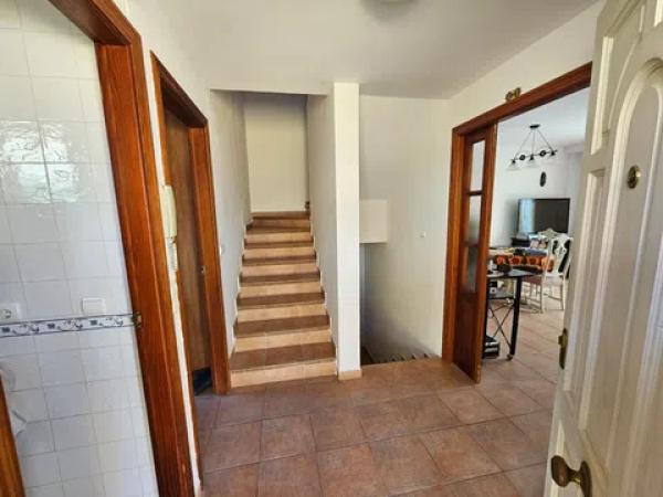 Chalet pareado en calle Serra Bernia s/n