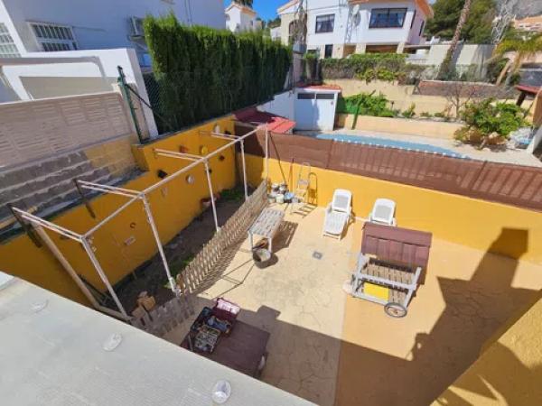 Chalet pareado en calle Serra Bernia s/n