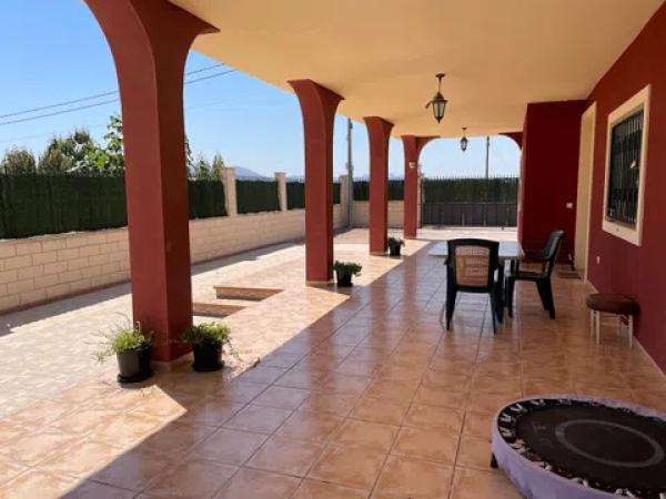 Casa independiente en chalet, 695523482