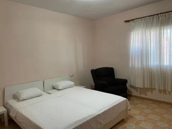 Casa independiente en chalet, 695523482