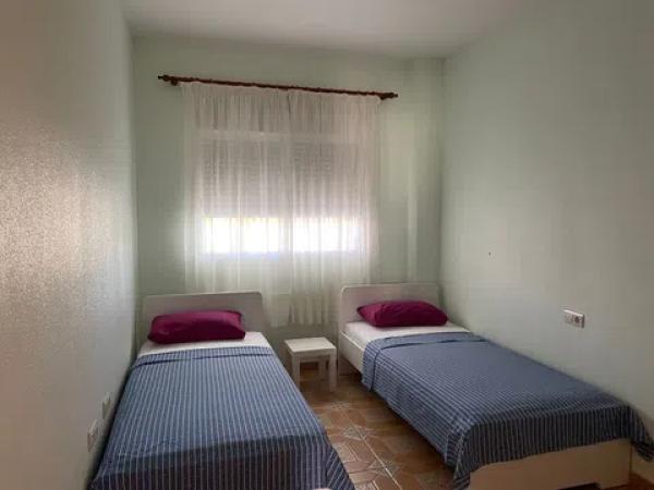 Casa independiente en chalet, 695523482