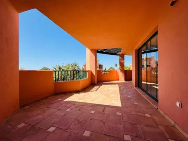 Piso en calle Viena, 47