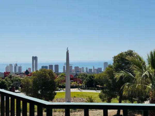 Piso en calle Viena, 47