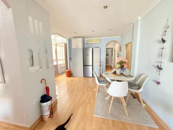 Piso en calle la Reina