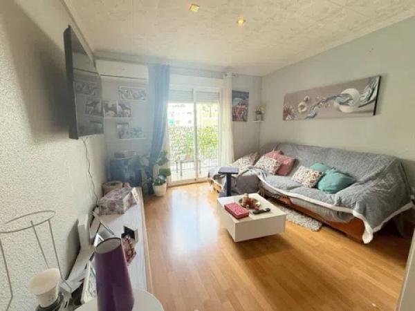 Piso en calle la Reina