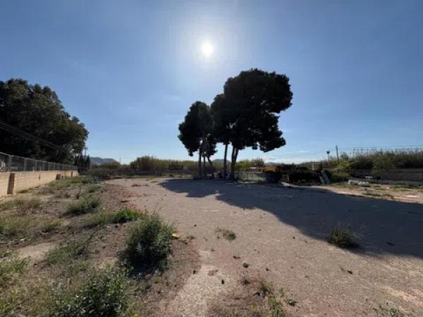 Casa independiente en camino del Fondo