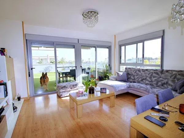 Piso en Barrio Sector V-El Canal