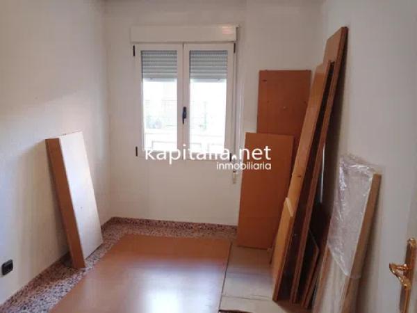 Piso en Maestro Carrascosa - Banda de Música