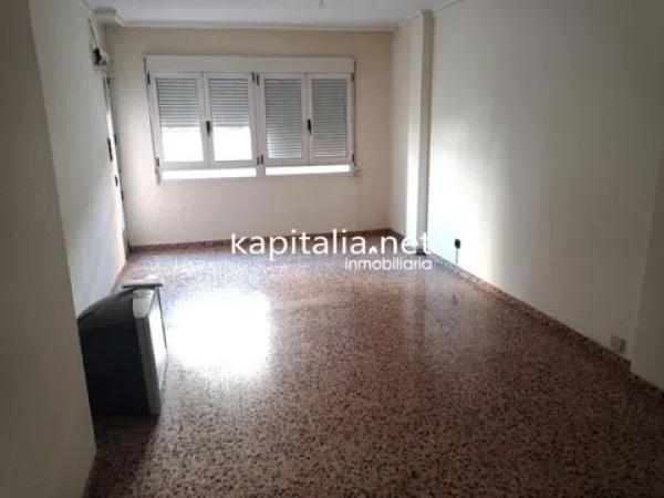 Piso en Maestro Carrascosa - Banda de Música