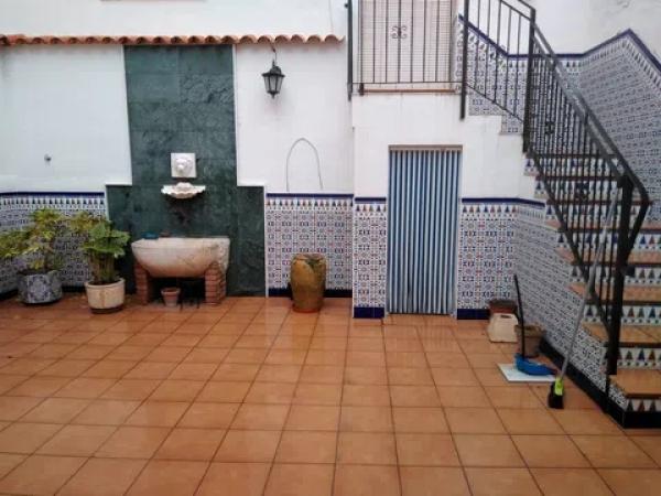 Chalet pareado en calle Sancho Medina