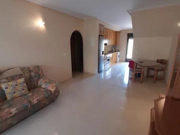 Piso en avenida San Isidro, 4