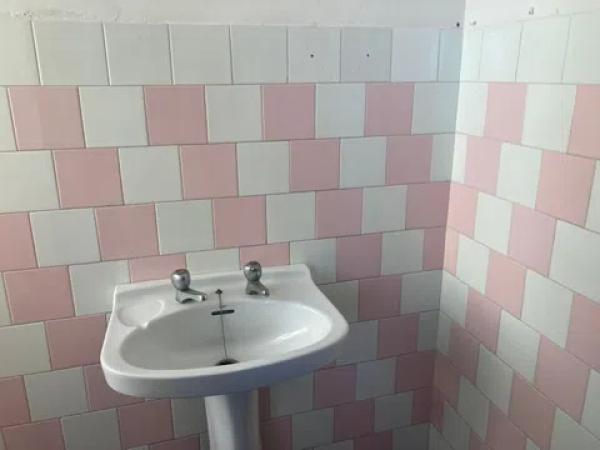 Chalet pareado en calle Alcoi