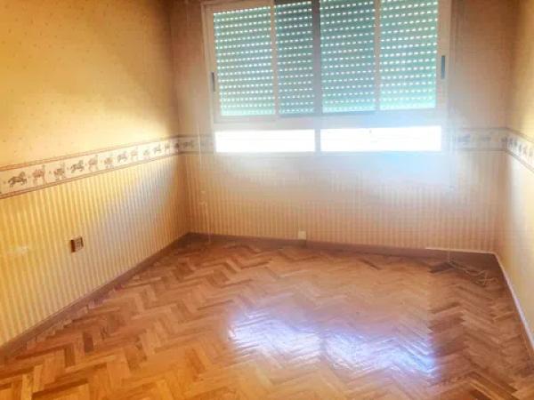 Chalet pareado en calle Alcoi