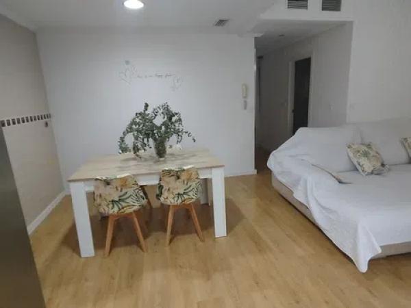 Piso en calle Pedro Aragonés, 2