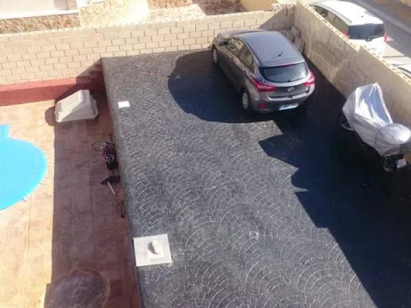 Casa independiente en calle Garcilaso de la Vega