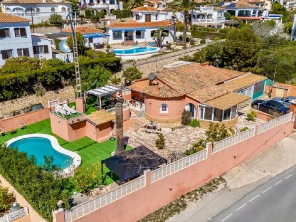 Casa independiente en Urbanización Cometa Iii