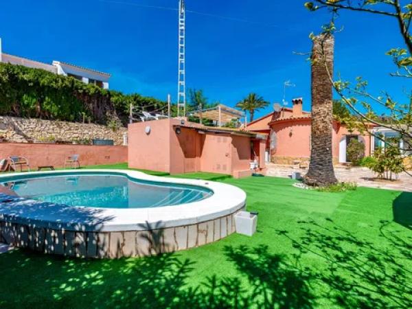 Casa independiente en Urbanización Cometa Iii