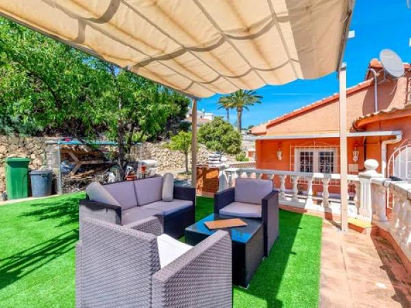 Casa independiente en Urbanización Cometa Iii