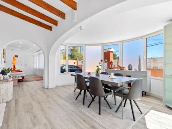 Casa independiente en Urbanización Cometa Iii