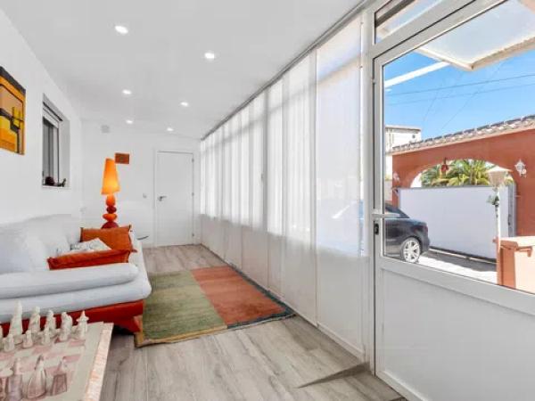 Casa independiente en Urbanización Cometa Iii