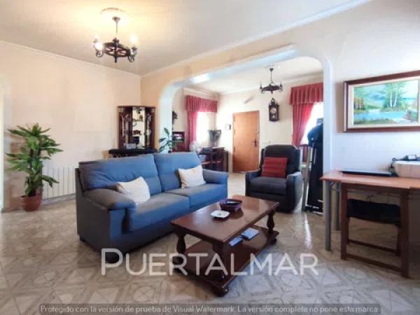 Casa independiente en calle la Vall de Travadell