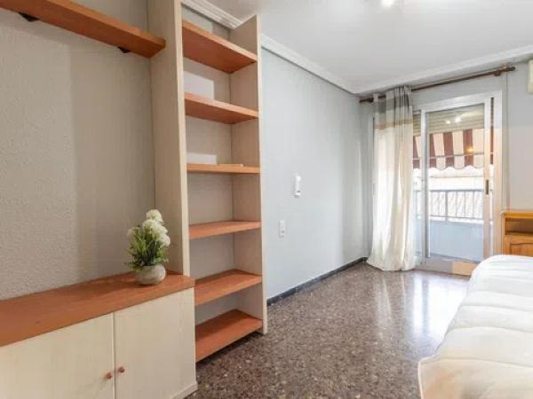 Piso en Barrio Raval de Santa Teresa-El Asilo