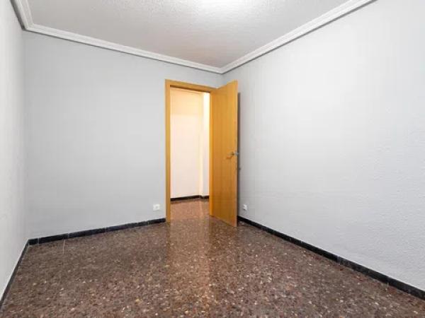 Piso en Barrio Raval de Santa Teresa-El Asilo