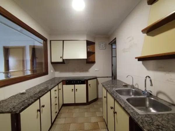 Piso en Barri Santa Rosa