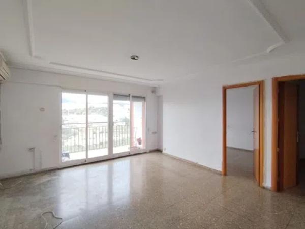 Piso en Barri Santa Rosa