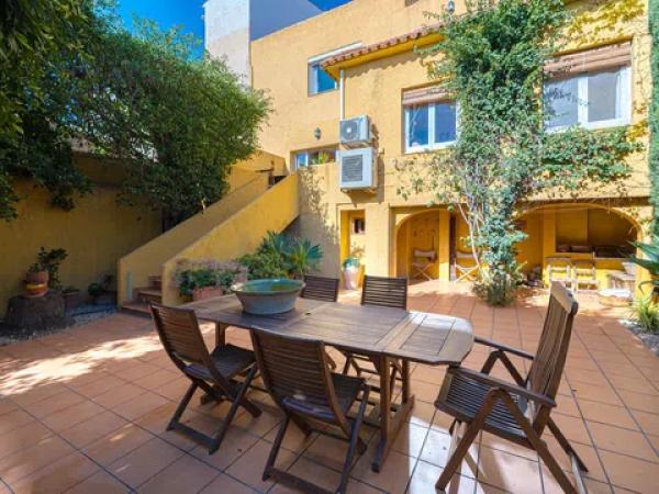 Chalet pareado en calle Porrat s/n