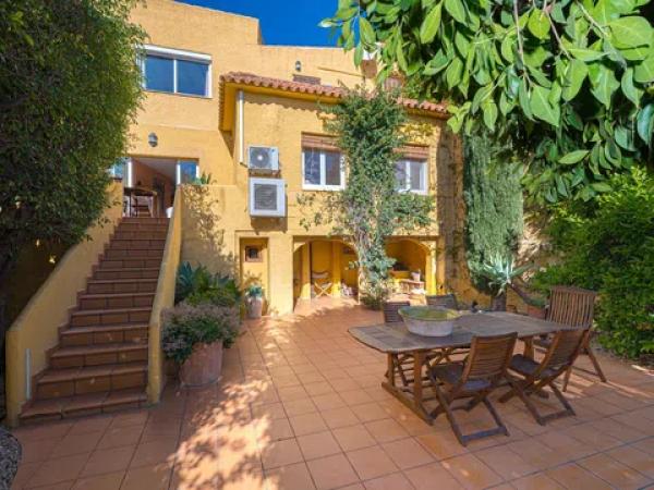 Chalet pareado en calle Porrat s/n