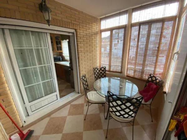 Piso en calle Luis Botella