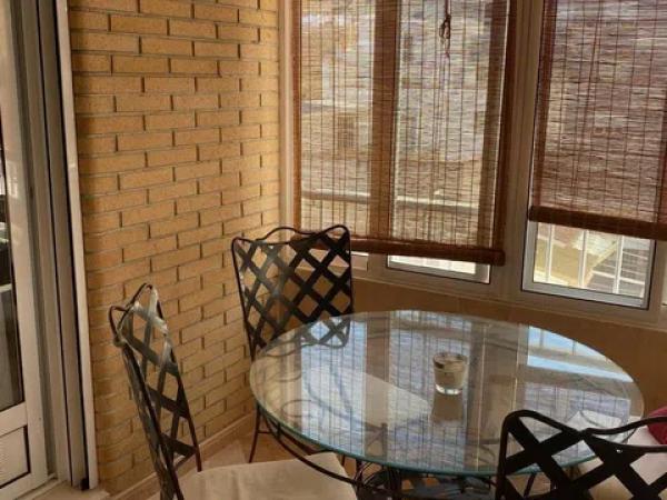 Piso en calle Luis Botella