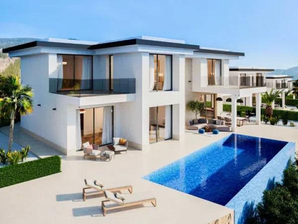 Casa independiente en calle Rey Felipe Ii