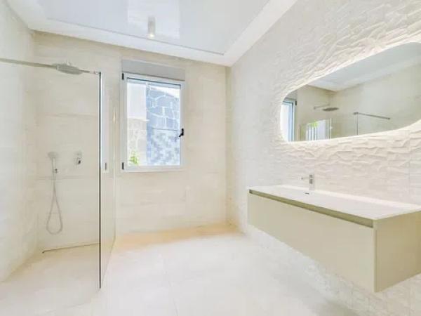 Casa independiente en calle Roma