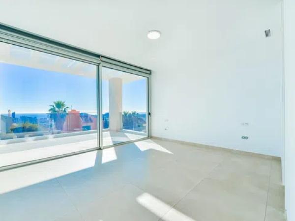 Casa independiente en calle Roma