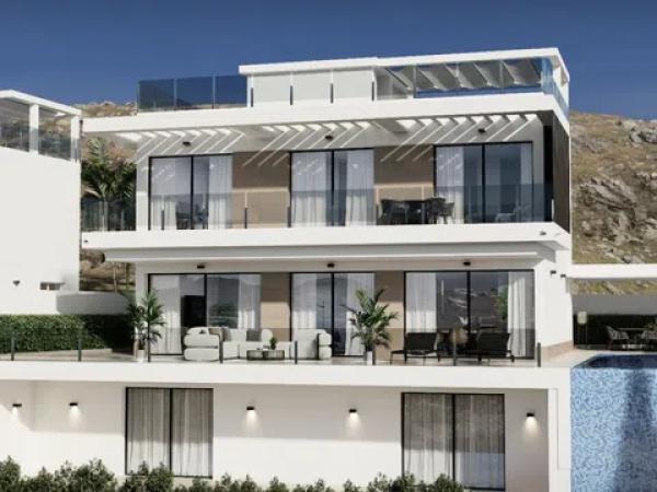 Casa independiente en calle Viena