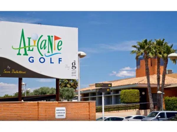 Chalet en Barrio Alicante Golf