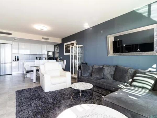 Ático en calle de Colombia, 2