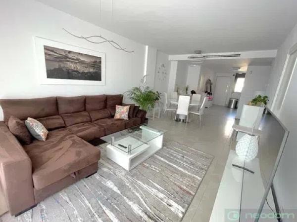 Dúplex en calle d'Uruguai, 1