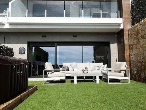 Dúplex en calle d'Uruguai, 1