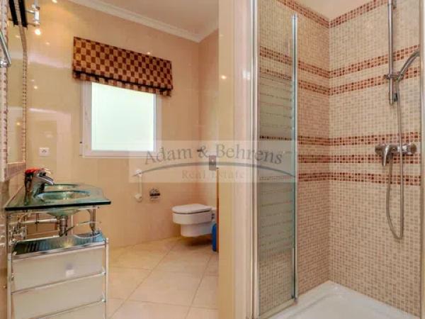 Casa independiente en avenida de la Marina Alta, 14