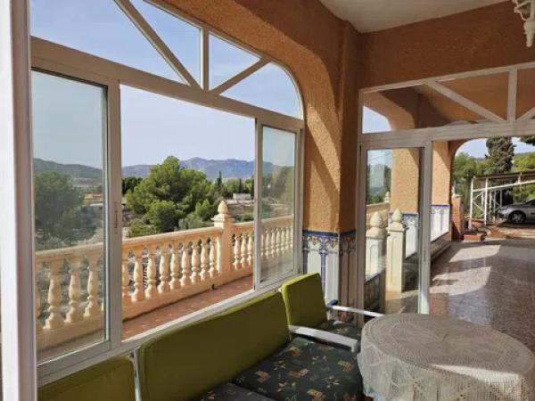 Casa independiente en Barrio Polsegueros