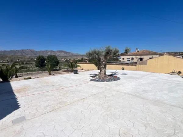 Casa independiente en las pinas, 50