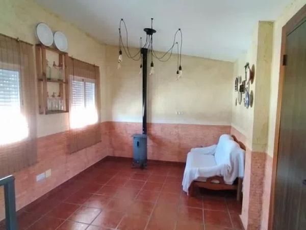 Chalet adosado en calle Miguel Ángel, 20