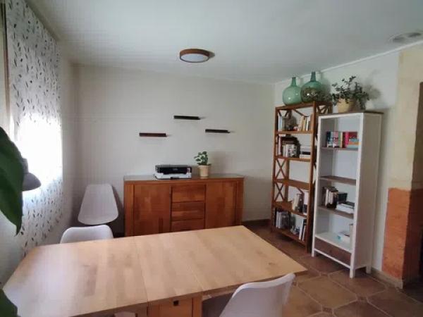 Chalet adosado en calle Miguel Ángel, 20